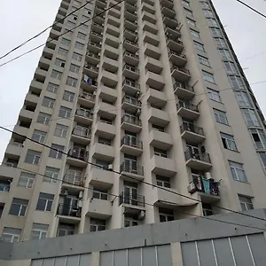 In The Center Апартаменты